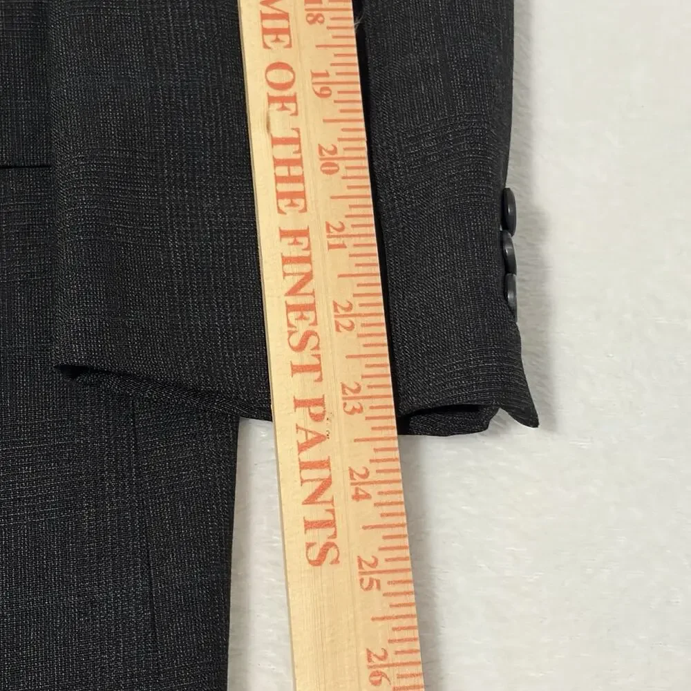 Jos A. Bank Executive Collection Sport Coat Blazer Mens 38R Dark Gray Plaid Wool